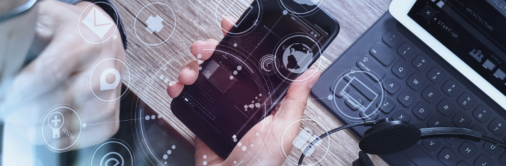 What are the differences between proprietary and open-source VoIP?